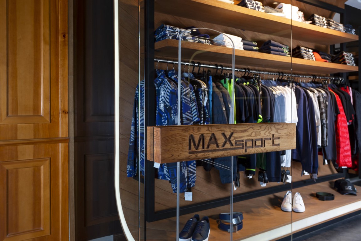 МАГАЗИН MAXSPORT Хотел КEМПИНСКИ